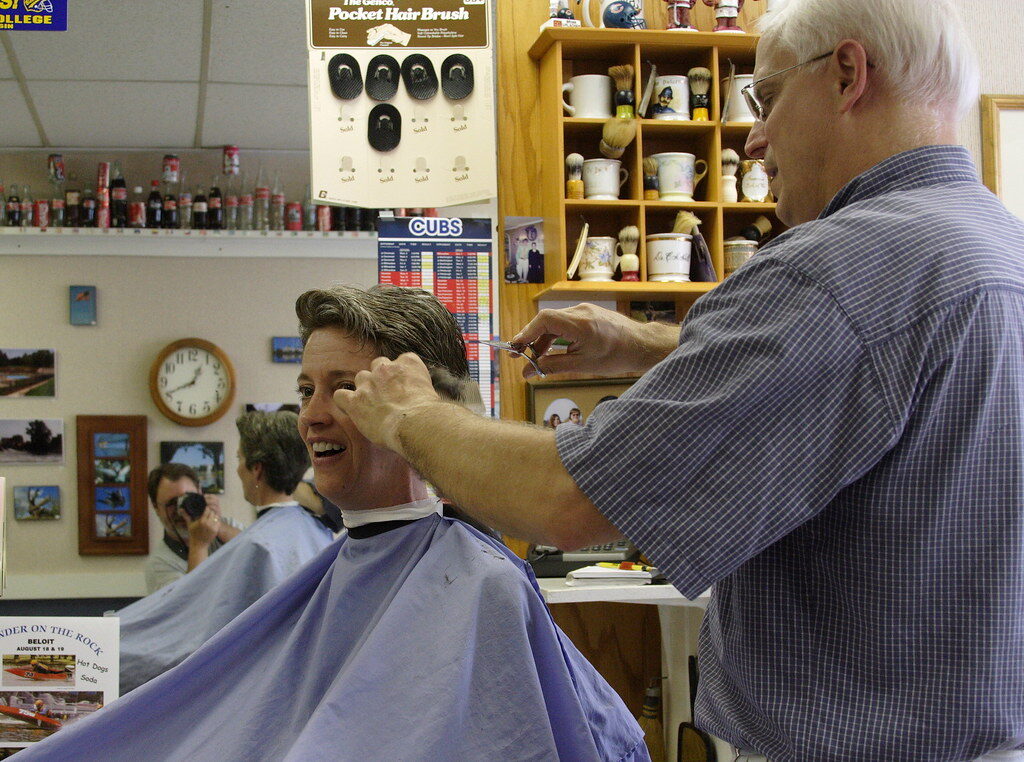 Barbers Network Haircut in a shop